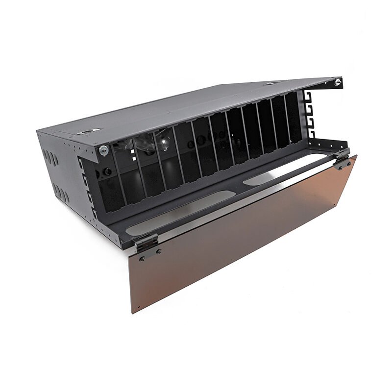 Rack-mounted 3U MPO/MTP patch panel supporting LC duplex modular cassettes